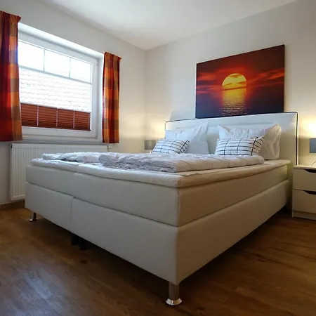 Apartment Meereskoenig 1 Busum